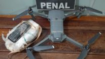 Drone carregado com drogas é apreendido na Penitenciária de Rondonópolis