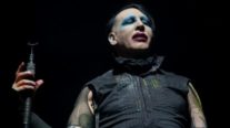 Após acusações de abuso, polícia cumpre mandado em casa de Marilyn Manson