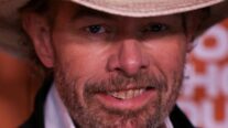 Cantor Toby Keith morre aos 62 anos